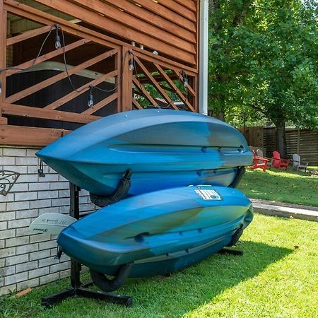Steps To The Lake, Game Room & More! Sleeps 9 Lake Hamilton Exterior foto