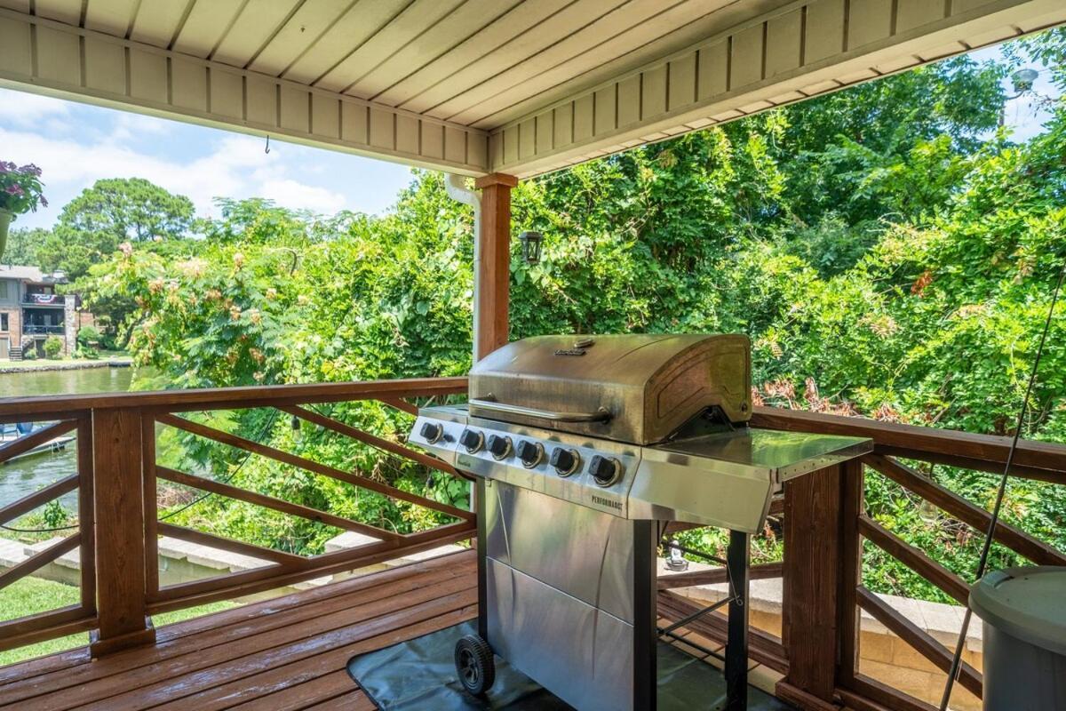 Steps To The Lake, Game Room & More! Sleeps 9 Lake Hamilton Exterior foto