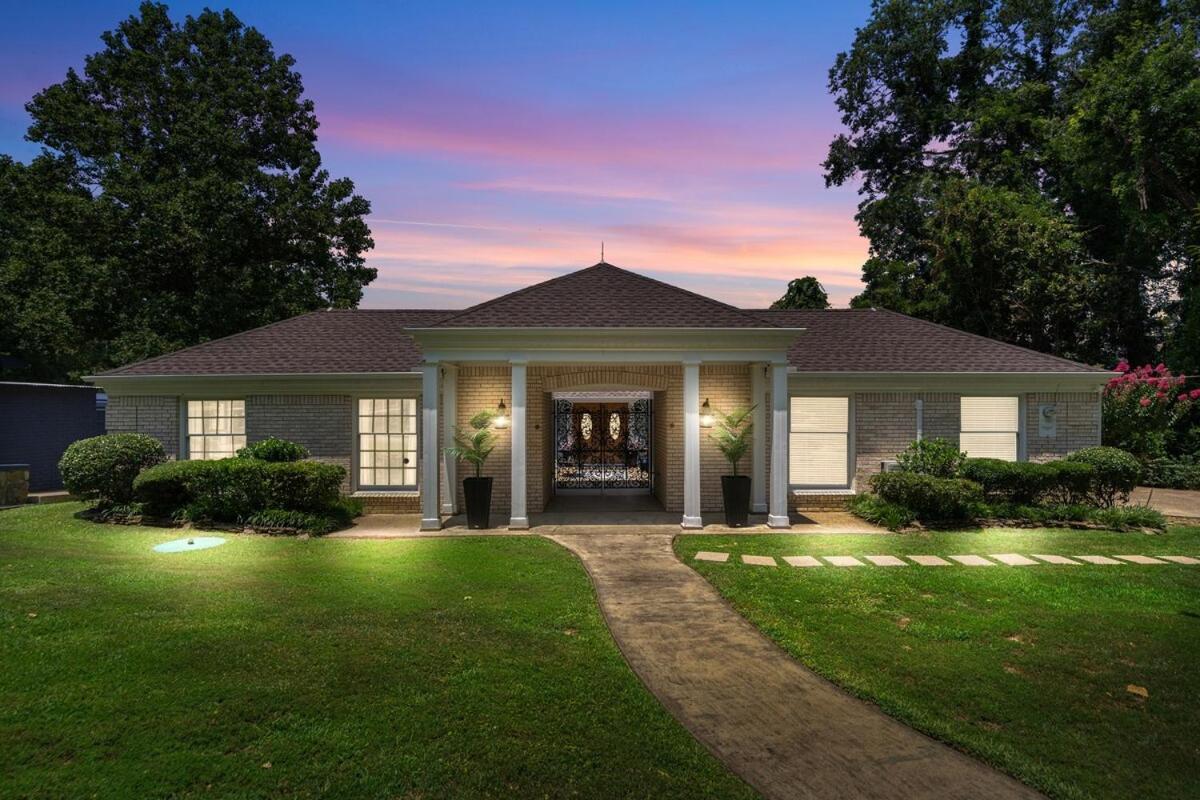Steps To The Lake, Game Room & More! Sleeps 9 Lake Hamilton Exterior foto